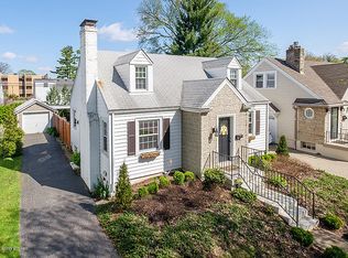 4215 Churchill Rd, Saint Matthews, KY 40207