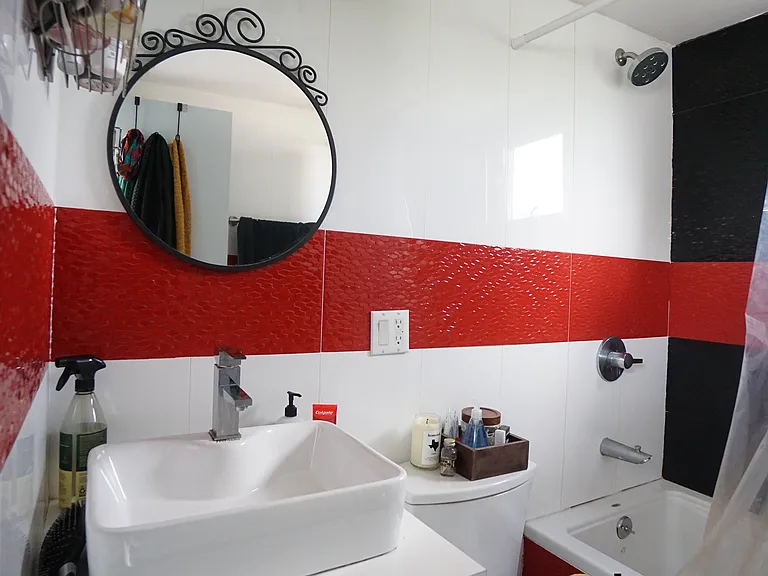 1160 Halsey St #3 — Photo 19