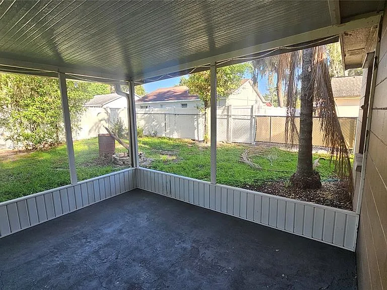 3938 Creek Woods Dr — Photo 19