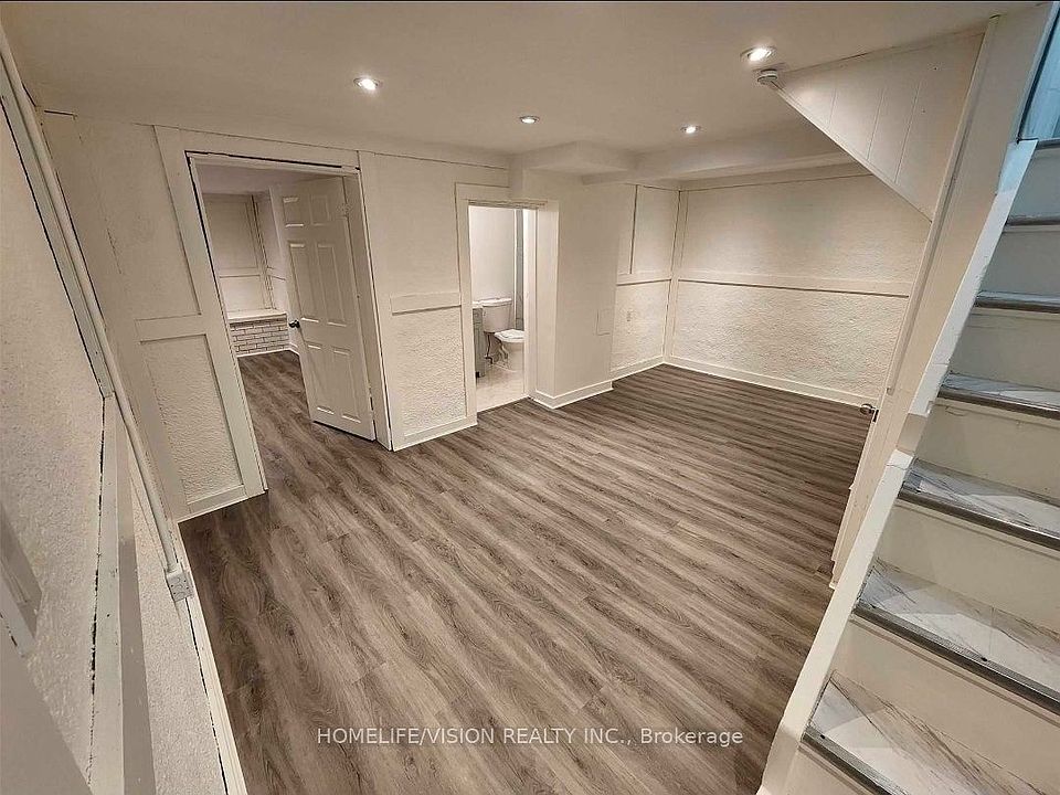 1st image of 271 Sussex Ave #Basement