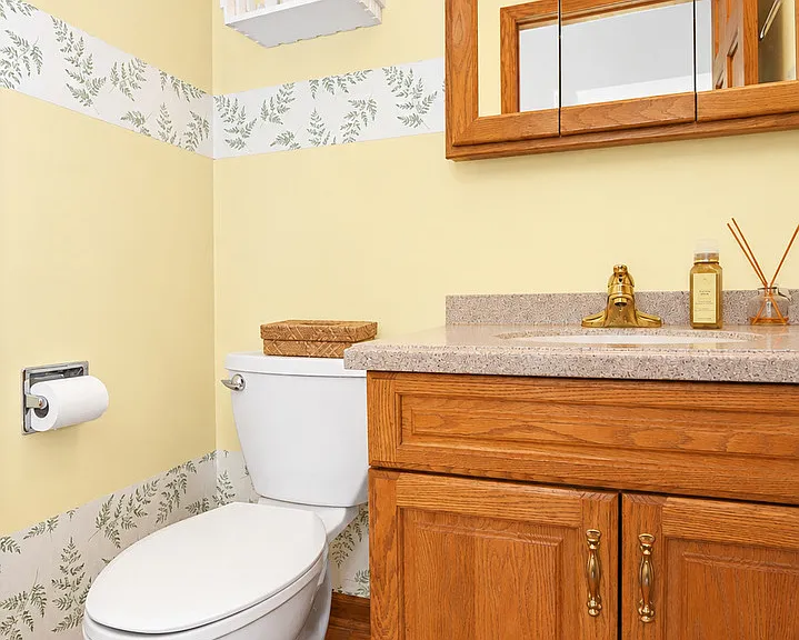 706 N Point Dr — Photo 15