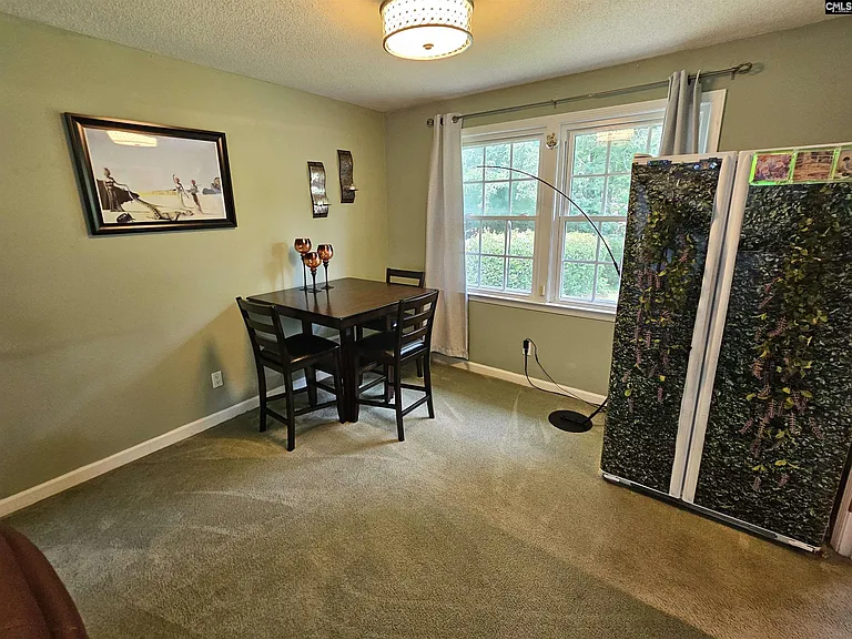 625 Challedon Dr — Photo 13