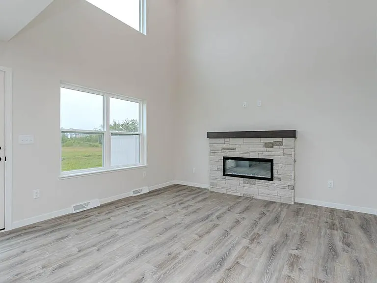 3504 Green Pastures Ln — Photo 16