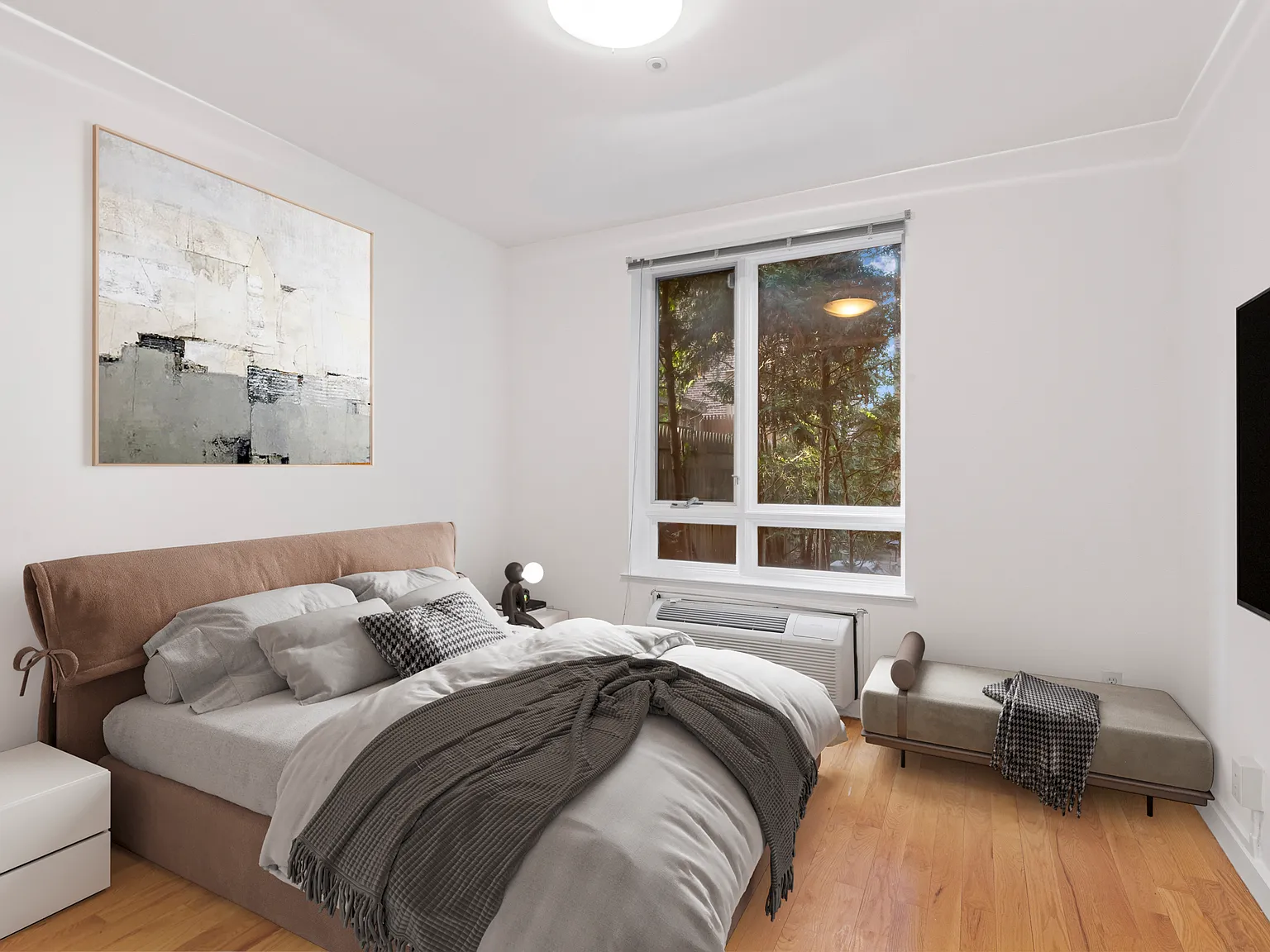 324 East 112th Street — Photo 4