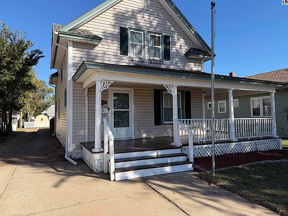 2nd image of 512 N Main St