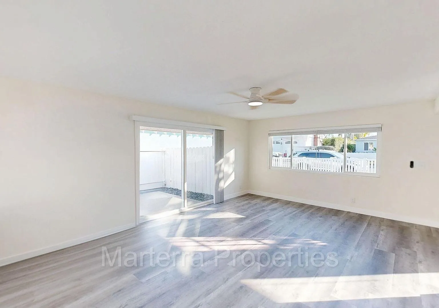 Costa Mesa 286 — Photo 4