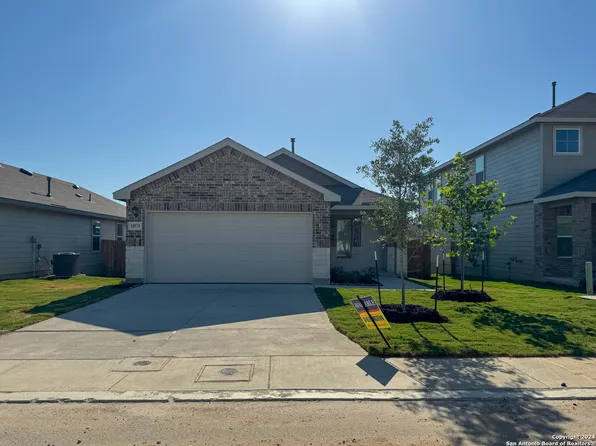 15571 Mint Patch Meadow, Von Ormy, TX 78073