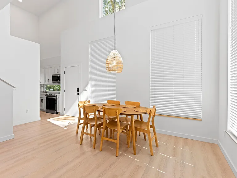 1351 Grant St — Photo 3