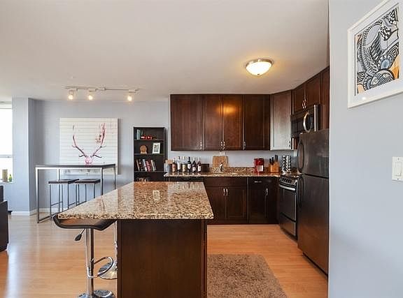 5th image of 1360 N Sandburg Ter APT 2308
