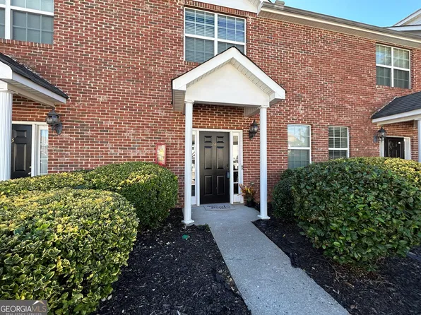 24 Intown Pl, Fayetteville, GA 30214