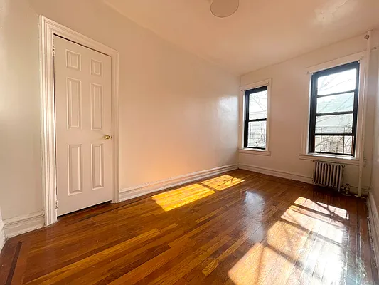 Rented by Pear NYC LLC | media 21