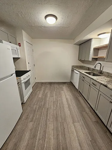 40 Grondin Dr Photo 1