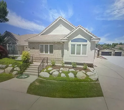 7231 S 1975 W Photo 1