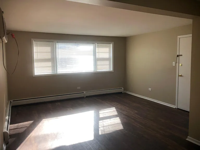 6742 W 63rd St #1 — Photo 5