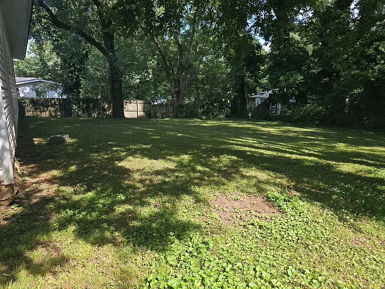 2407 Medaris Rd NW — Photo 7