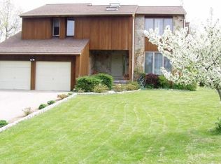 19 Chin Hill Rd, Westerly, RI 02891