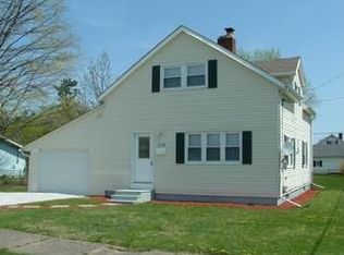 116 S 32nd St, Newark, OH 43055