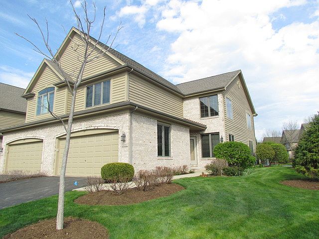 1st image of 26W181 Klein Creek Dr