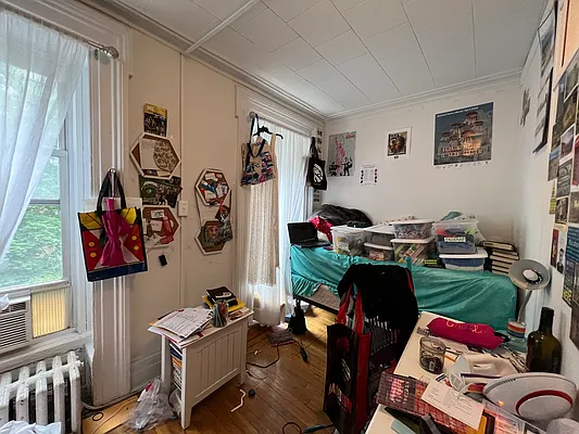 Rented by Brighton Management | media 18