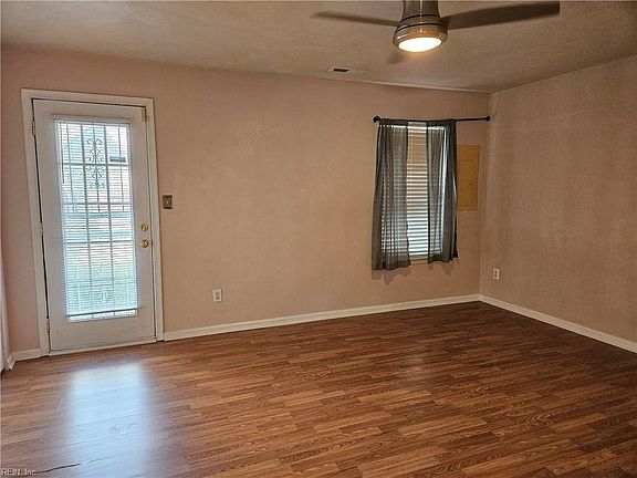 5th image of 123 Squire Reach #123