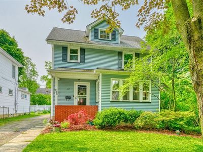 147 Wilsonia Rd, Rochester, NY, 14609