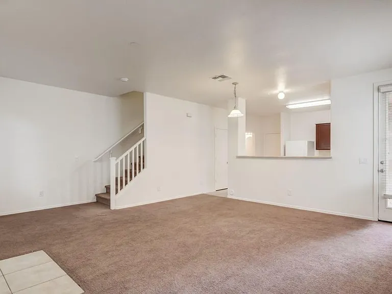 3019 S 101st Ave — Photo 17
