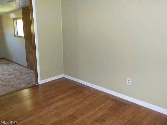 5th image of 7863 Glenn Allen Dr