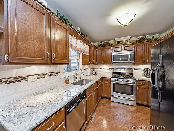 3rd image of 0S046 Cottonwood Dr