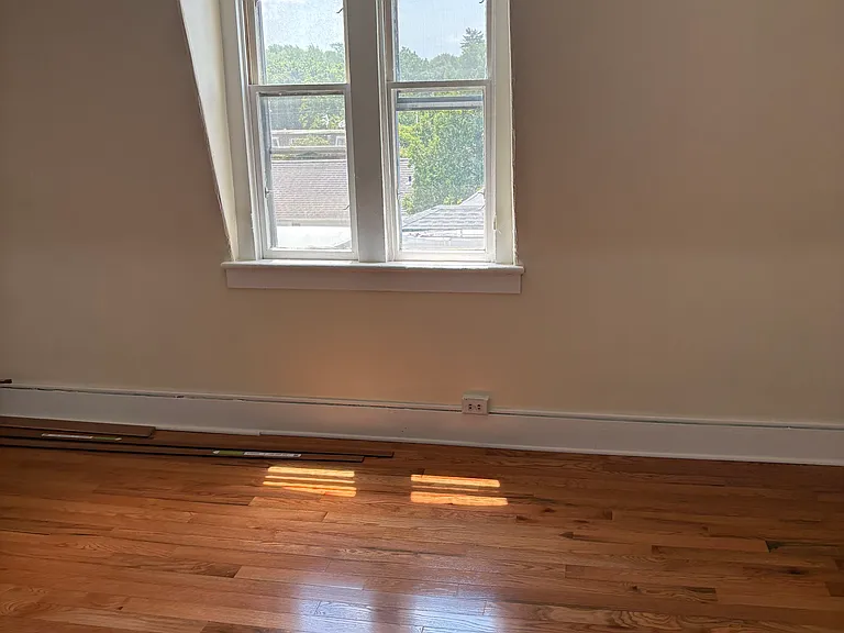 26 Elm St #3 — Photo 7