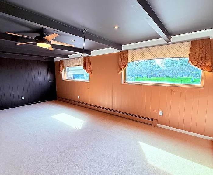 42021 Banbury Ct — Photo 13