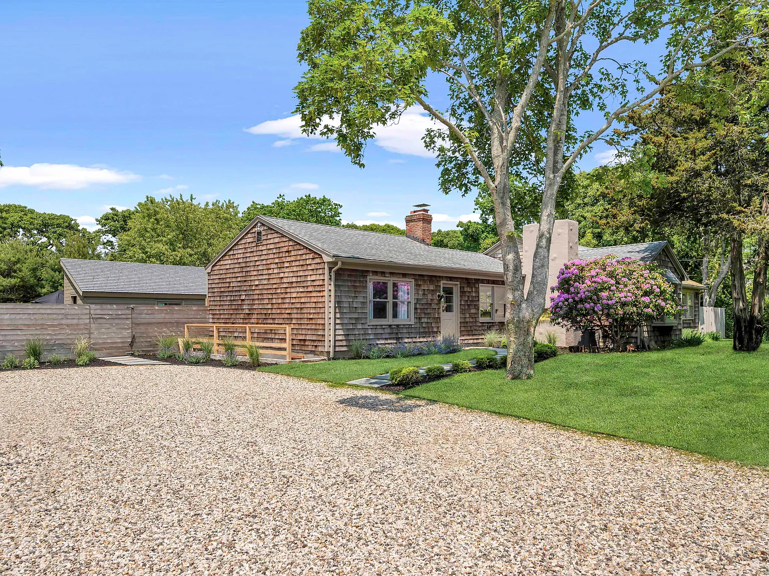 Newly Renovated Amagansett Summer Rental close to ocean and town — Photo 3