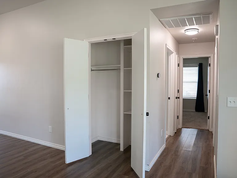 2916 E Lake Dr — Photo 19