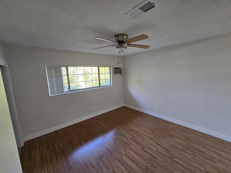 7015 El Dorado Dr — Photo 8
