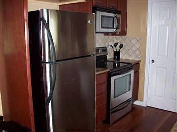 4th image of 7808 Stinson Ave