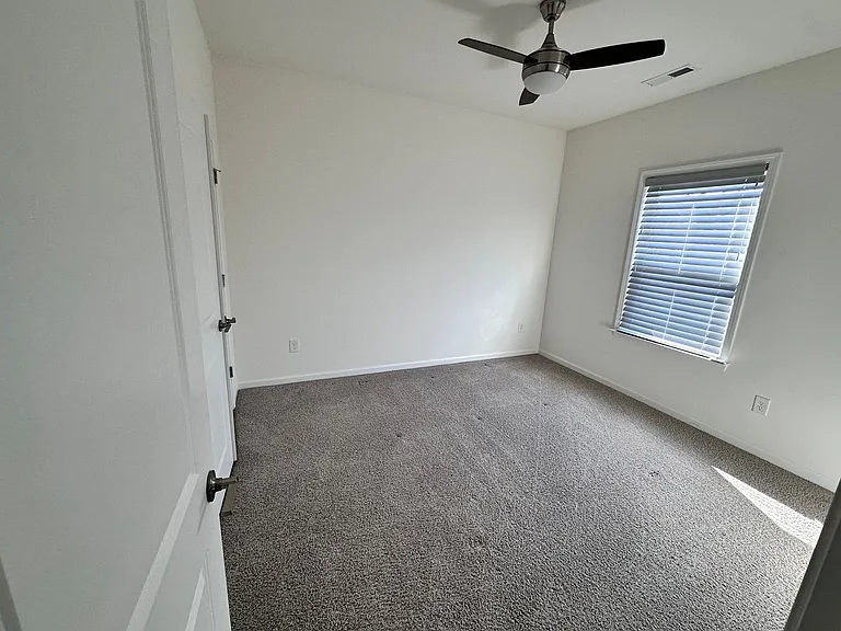 15217 Shallow Ridge Rd — Photo 17