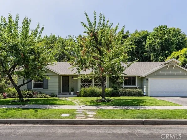 13032 Hesby St, Sherman Oaks, CA 91423
