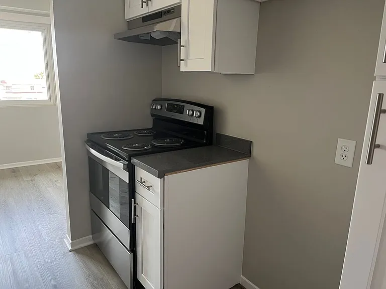 720 W Imperial Ave — Photo 25