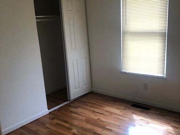5th image of 2103 Wolter Ave