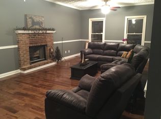 220 Evergreen Ct, Bowling Green, KY 42104