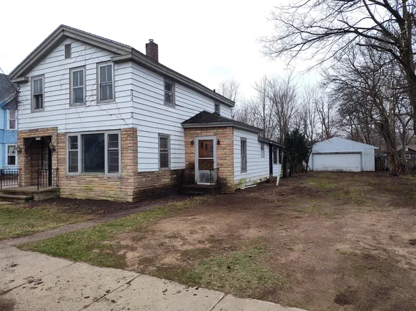 332 E Allegan St, Otsego, MI 49078