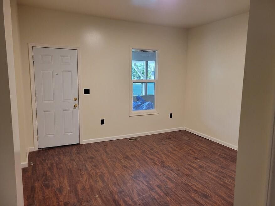 Remodeled Living Room, new paint and flooring