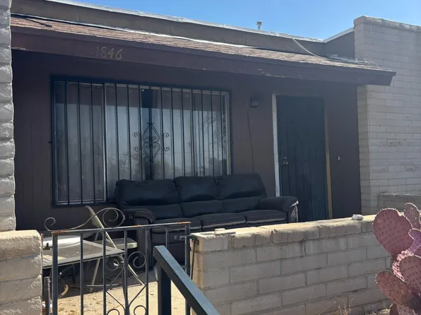 1846 W Caravelle Rd, Tucson, AZ 85713