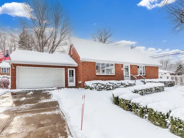 412 Frankhauser Rd, Williamsville, NY 14221