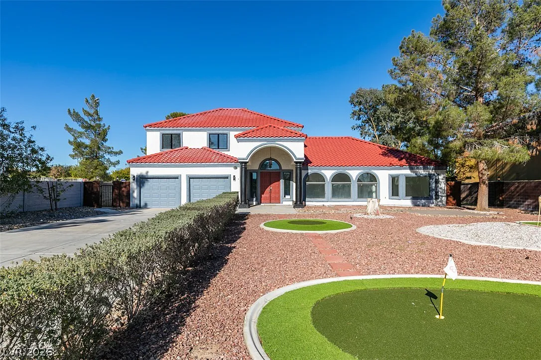 4 bed, 3.0 bath, 3493 sqft, $5,500 — Photo 3