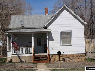 11 E 2nd North St, Green River, WY 82935