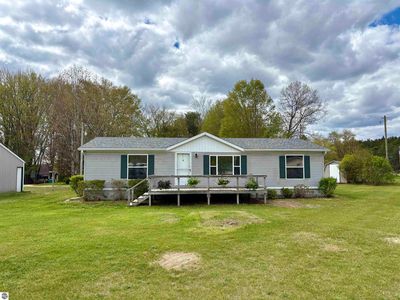 1973 Midway Dr, Weidman, MI, 48893