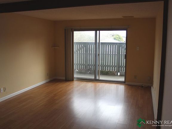 4th image of 103 Piccadilly Pl APT B