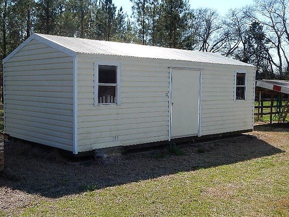 4th image of 858 Americus Hwy