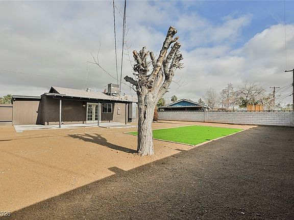 5th image of 4609 Mark Ave