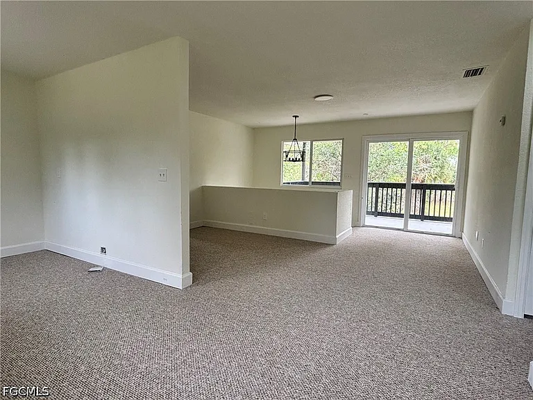 2150 Panama Ave — Photo 28